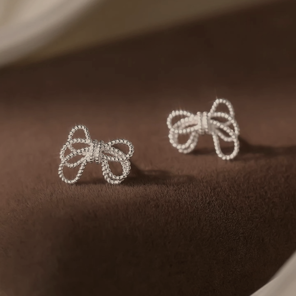 The Beaded Bow Stud Earrings