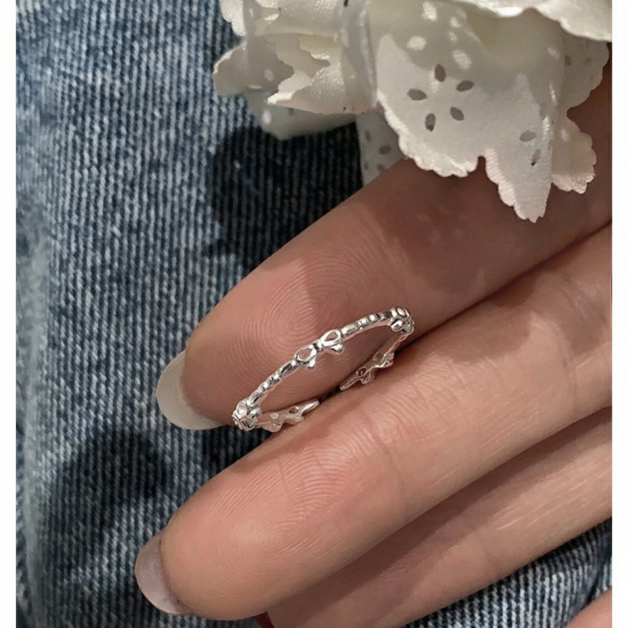 The Bow and Bead Ring