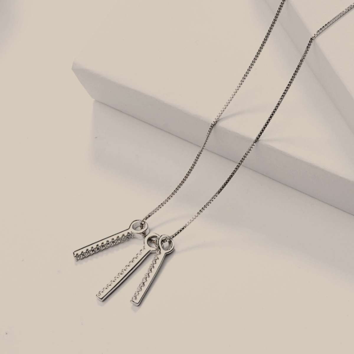 The Cascading Light Necklace