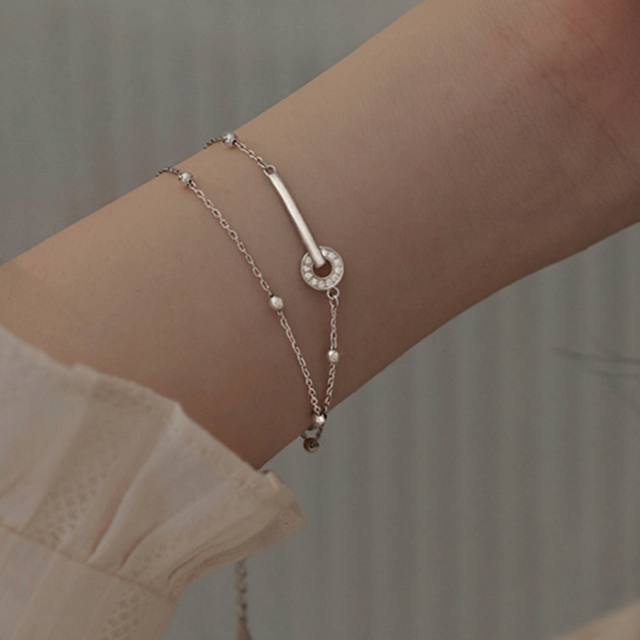 The Circle and Bar Bracelet