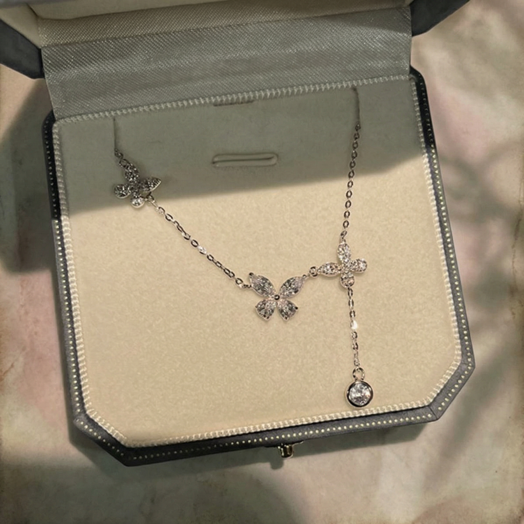 The Flutter and Fall Necklace