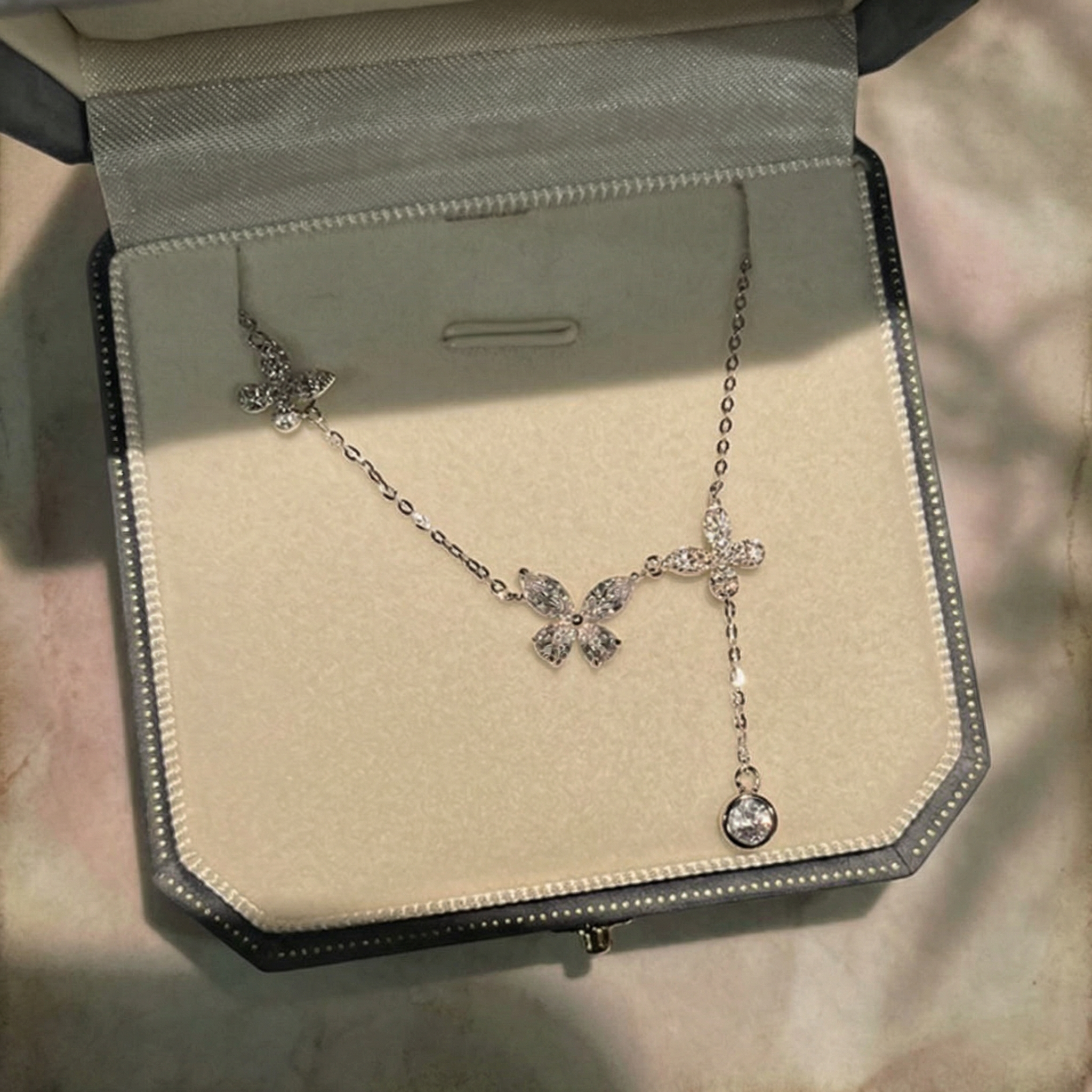 The Flutter and Fall Necklace