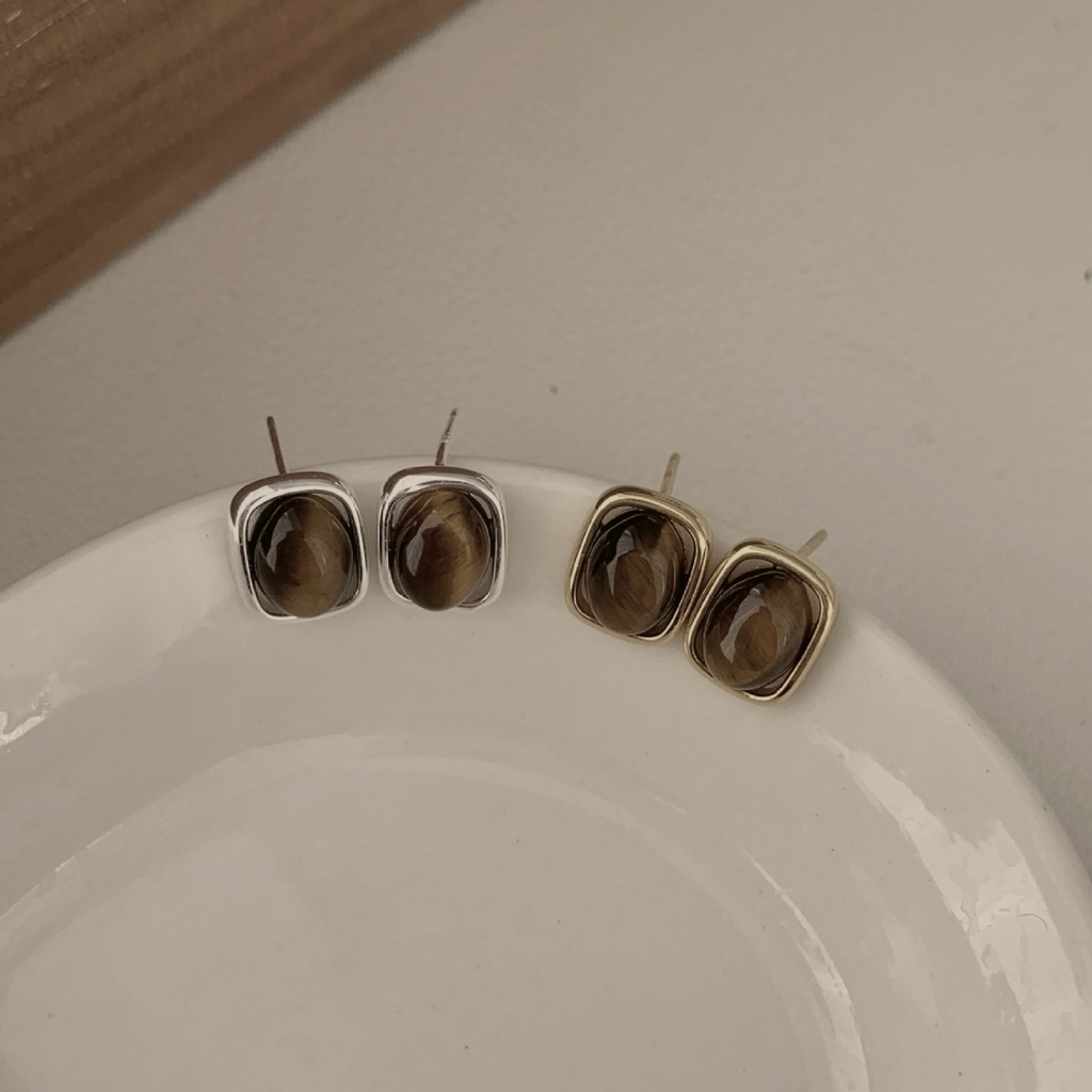 The Framed Tiger's Eye Stud Earrings