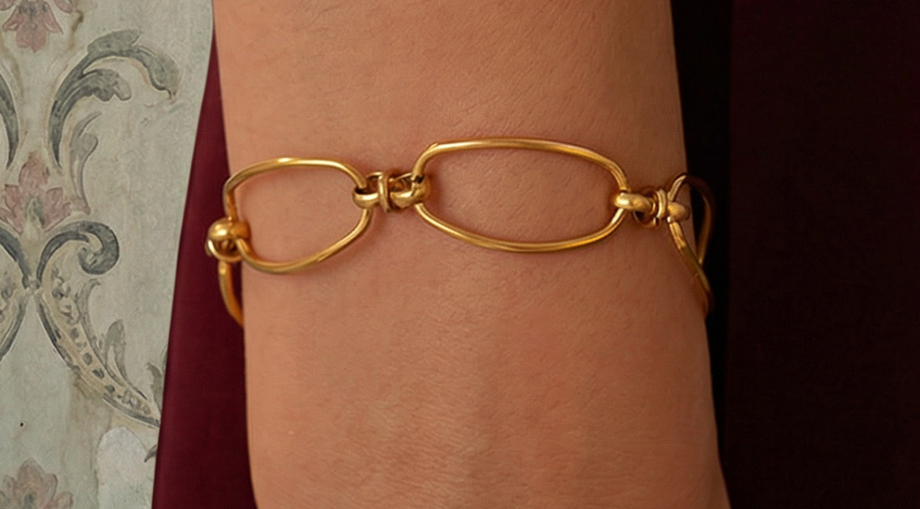 The Gilded Links Bracelet