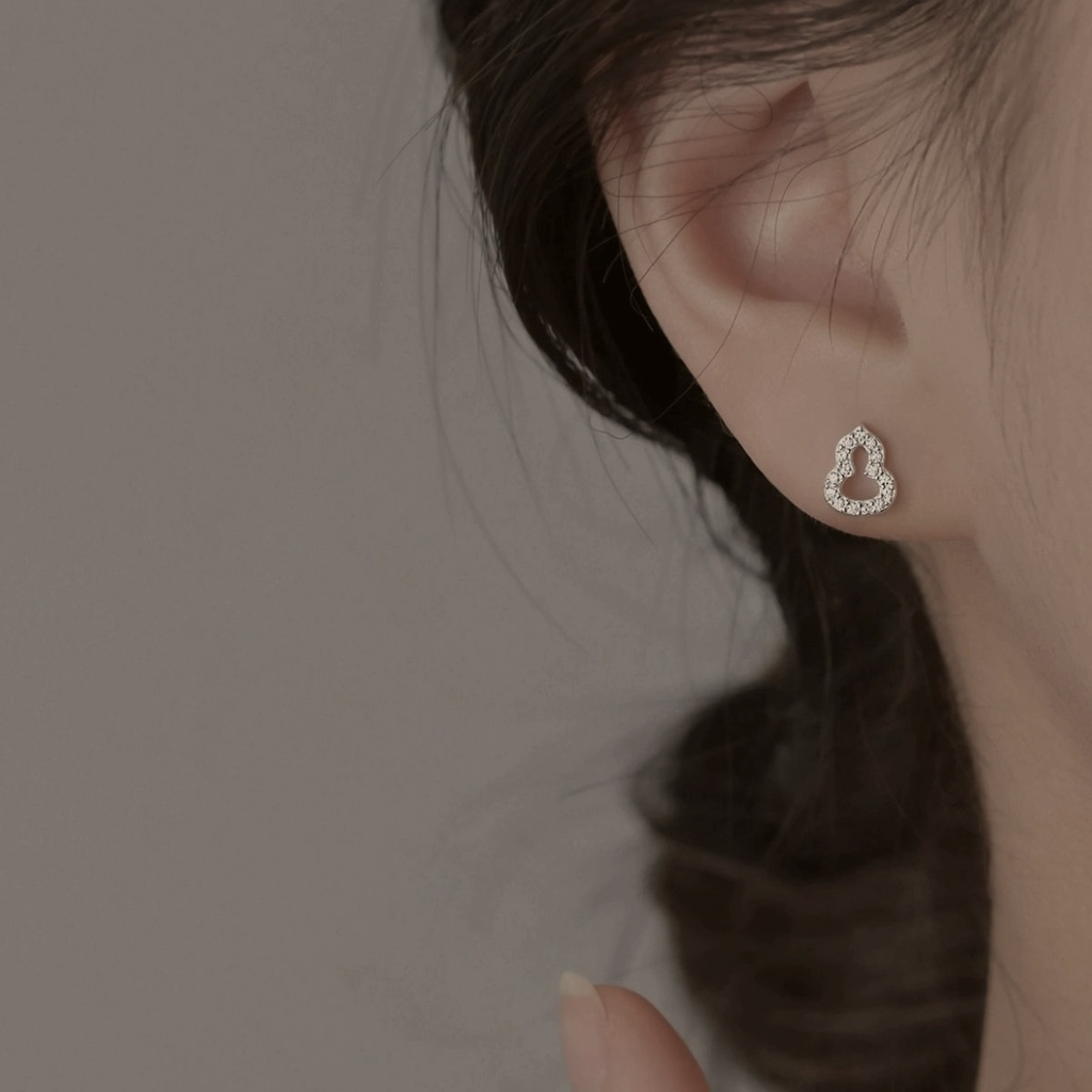 The Hollow Gourd Stud Earrings