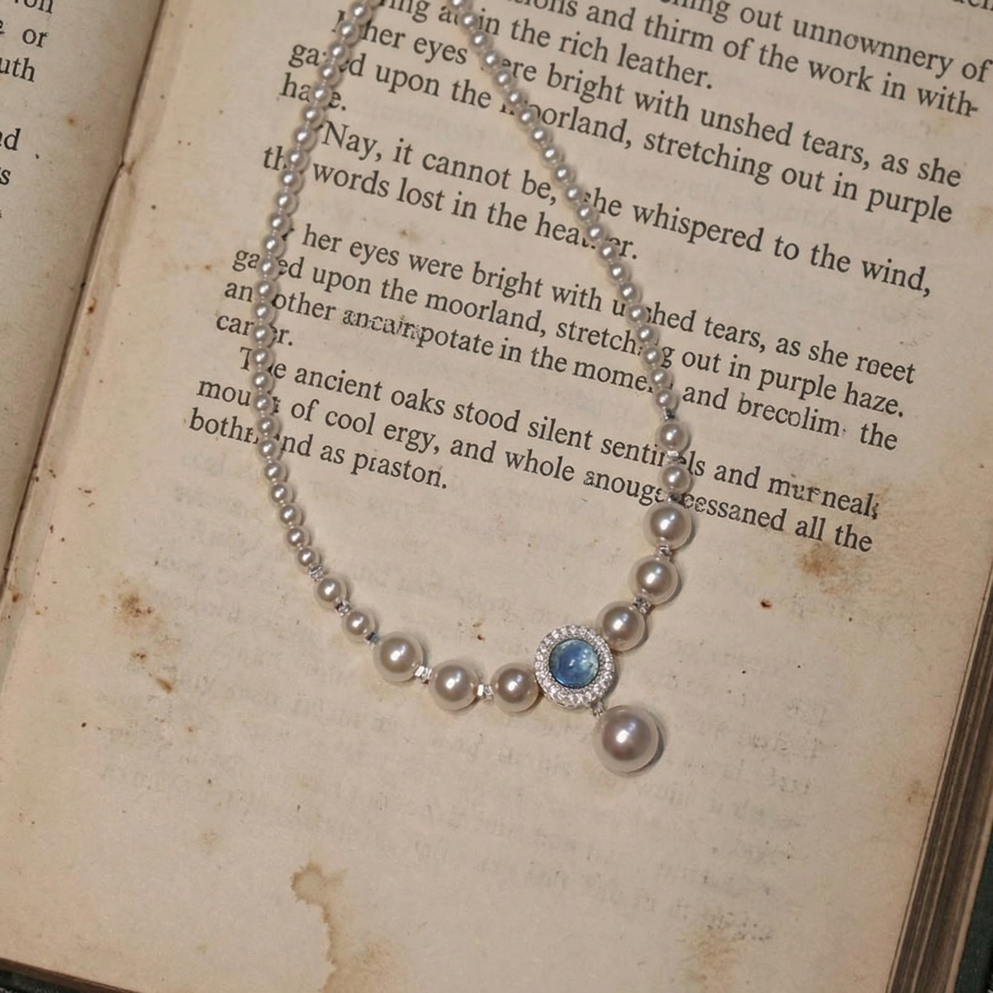 The Moonlit Halo Necklace