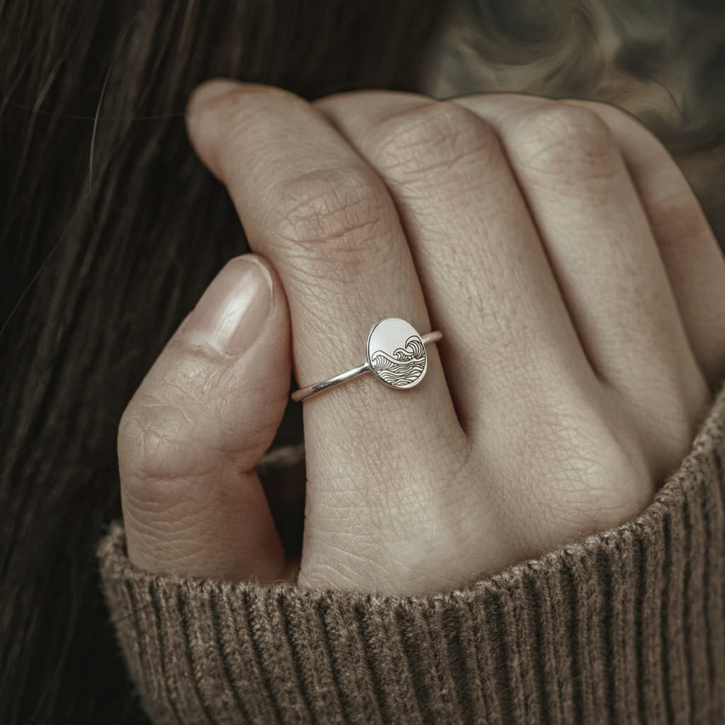 The Quiet Tide Signet Ring