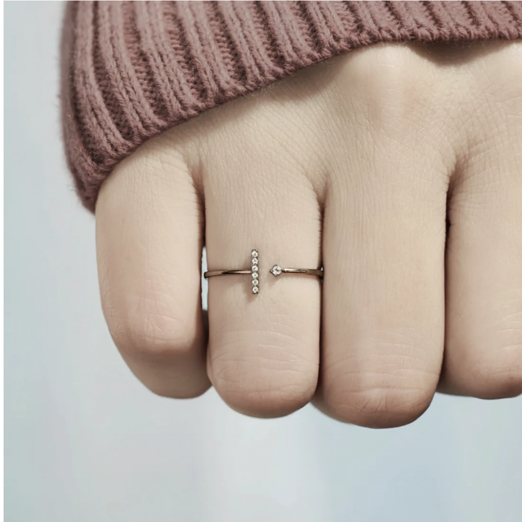 The Still Light T Ring