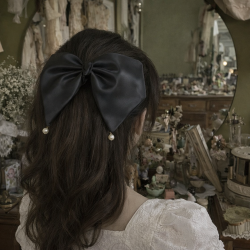 The Candlelit Ballroom Bow Barrette