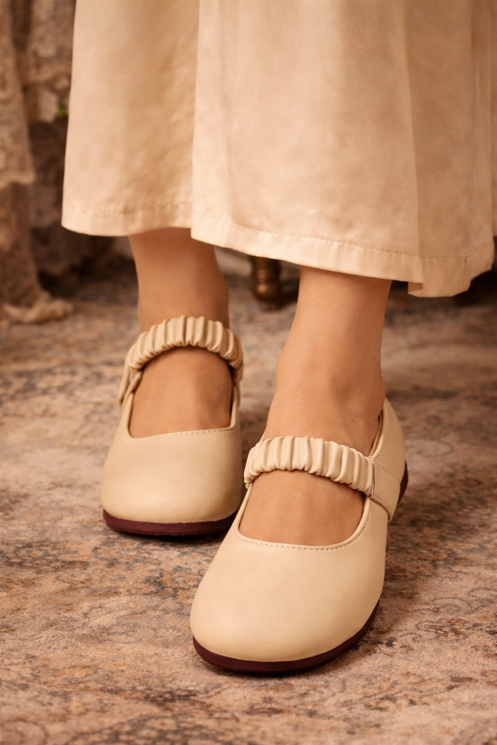 The Gathered Strap Flats