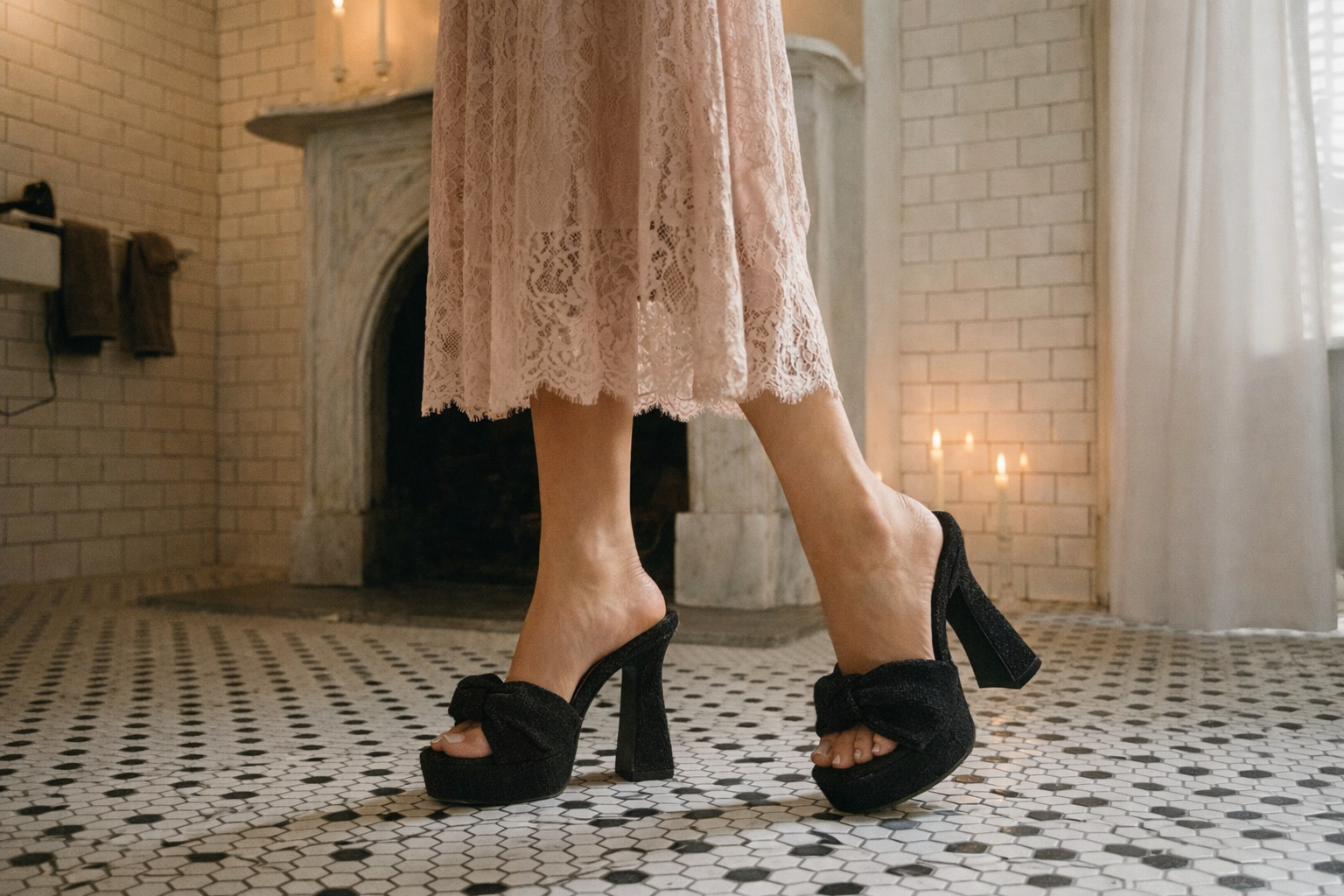 The Palais Bow Platform Heel