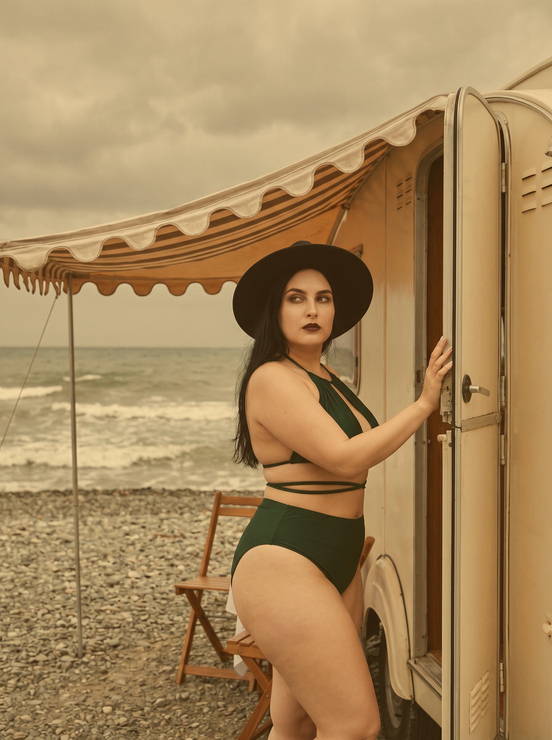 The Saltwind Halter Set