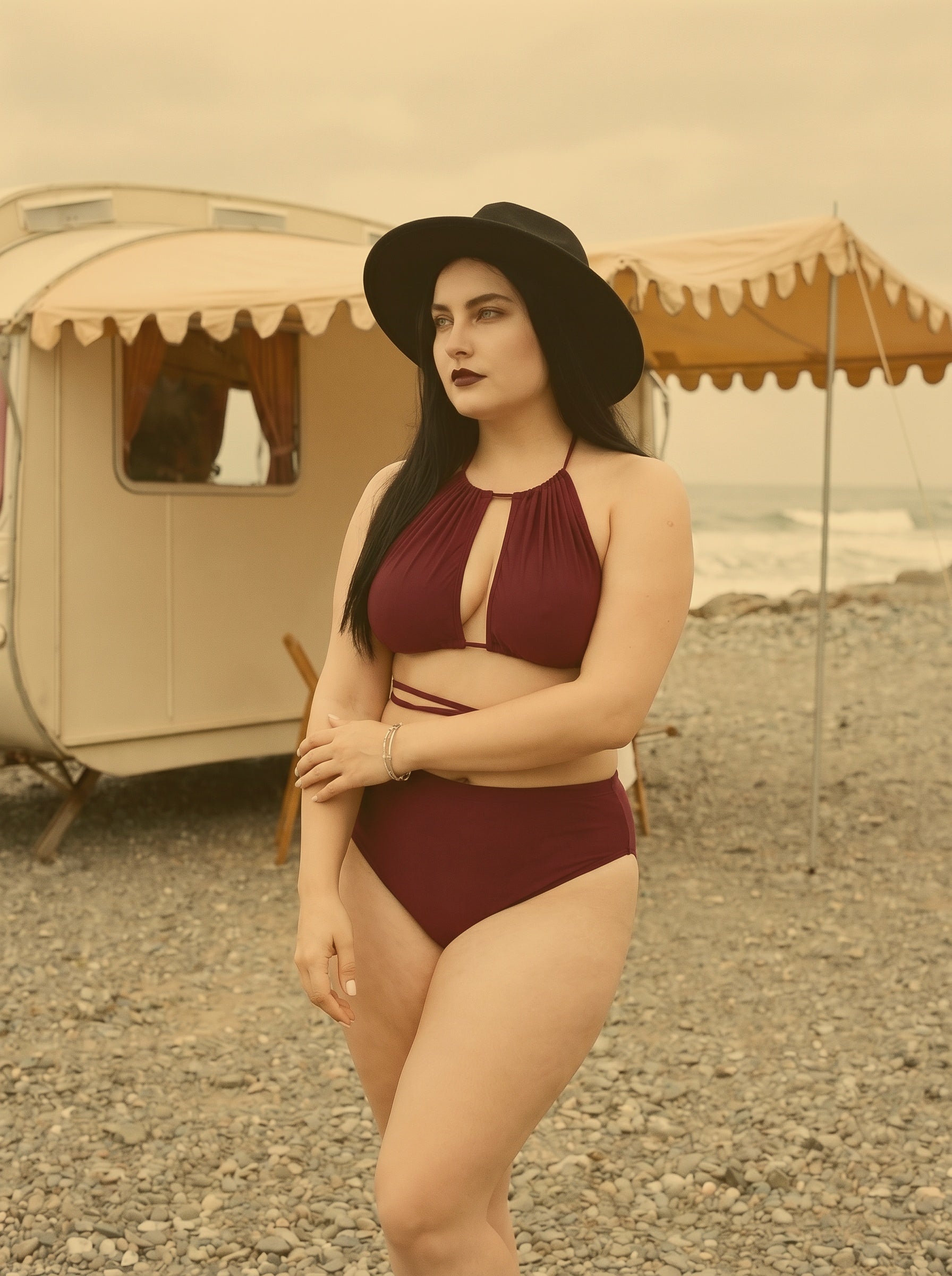 The Saltwind Halter Set
