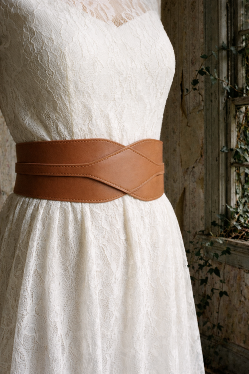 The Bramblewood Cinch Belt
