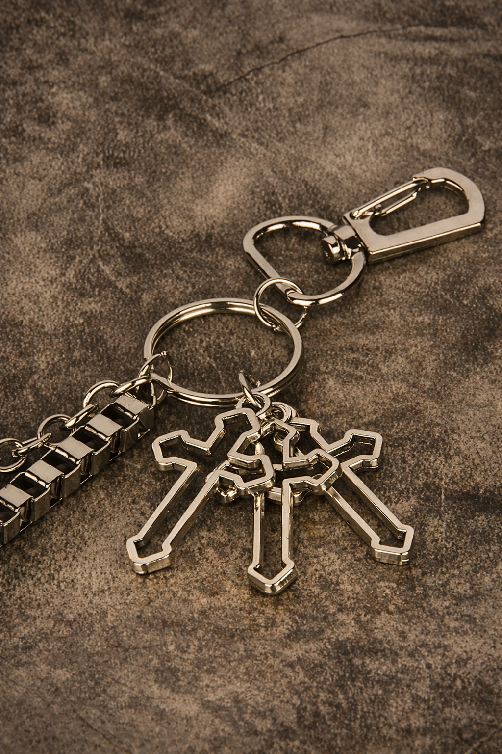 The Crossway Chain Waist Accent