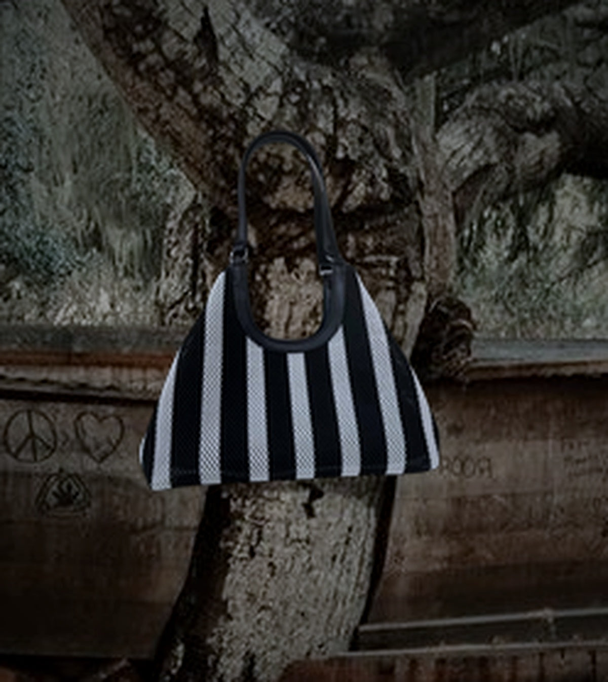 The Harborline Convertible Tote