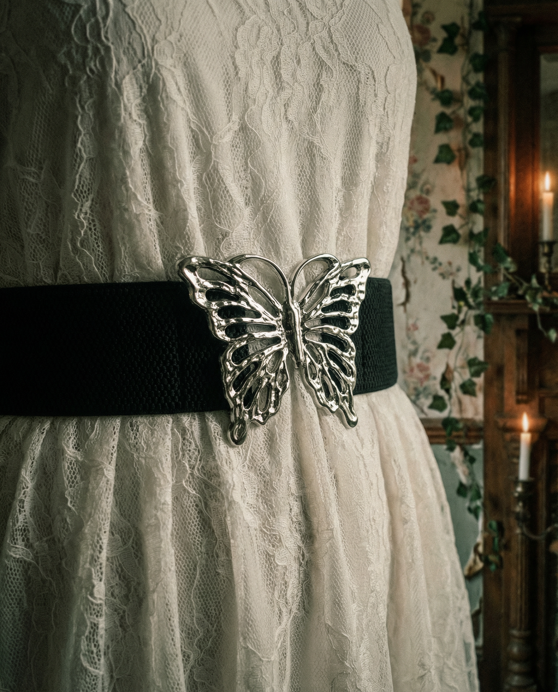 The Mariposa Wing Buckle Belt