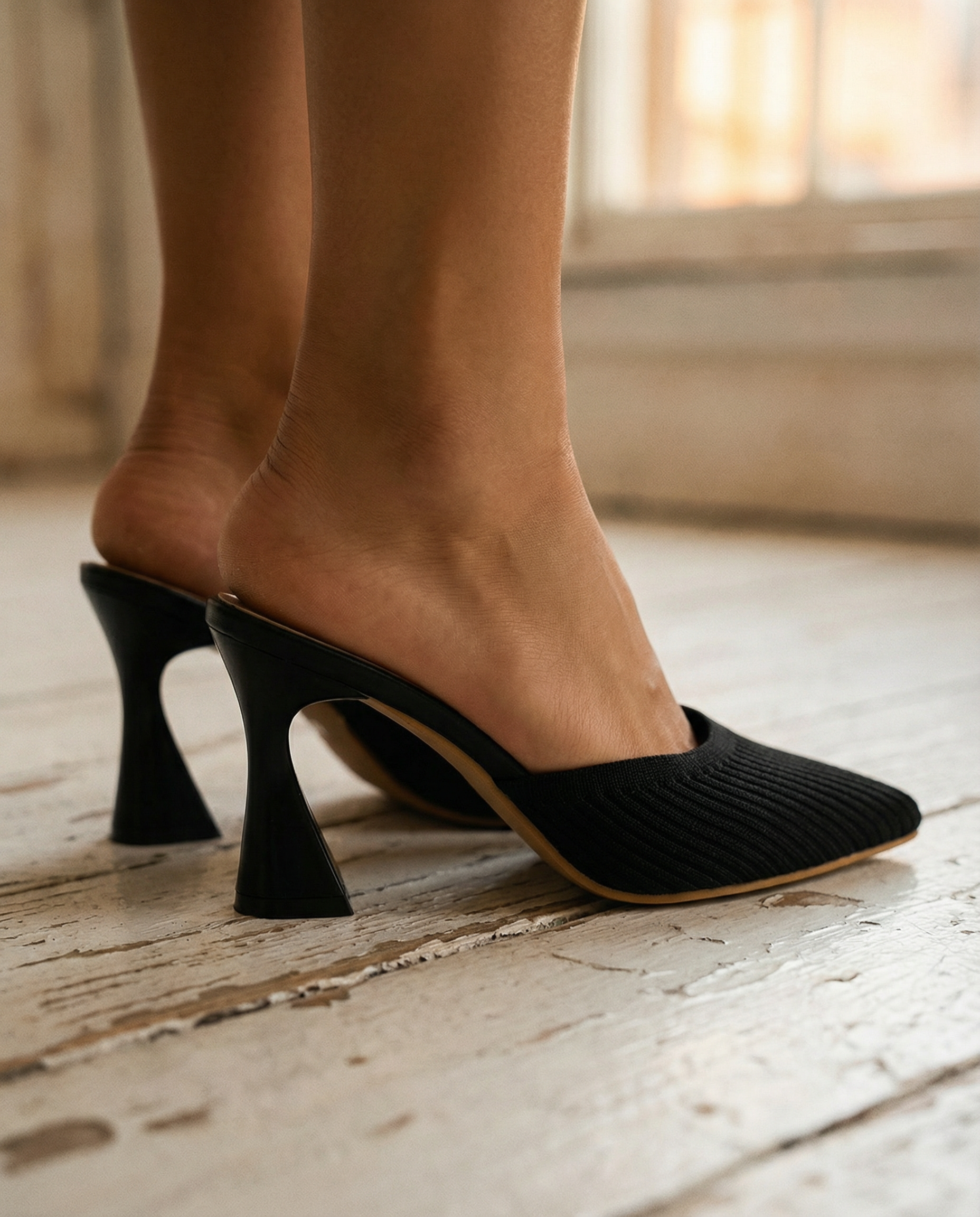 The Nightfall Pointed Mule