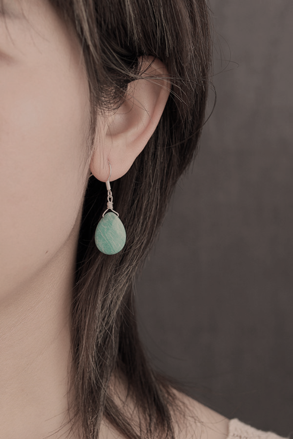 The Wrapped Stone Teardrop Earrings